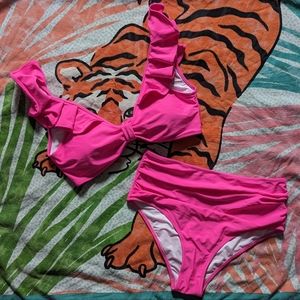 💗 Zaful Hot Pink Pinup Style Bikini 💗